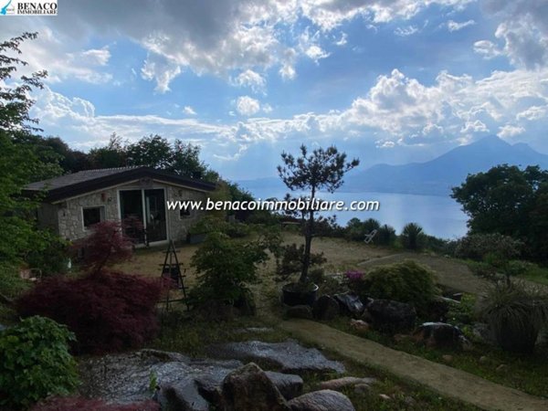 locale commerciale in vendita a Brenzone sul Garda
