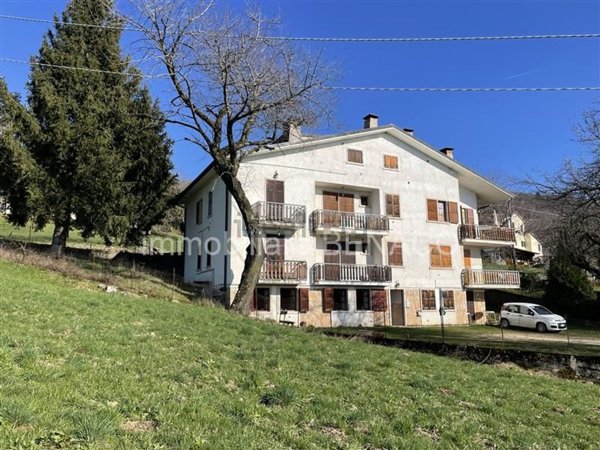 appartamento in vendita a Brenzone sul Garda