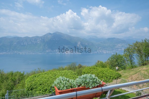 appartamento in vendita a Brenzone sul Garda