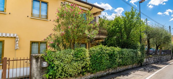 casa indipendente in vendita a Brenzone sul Garda