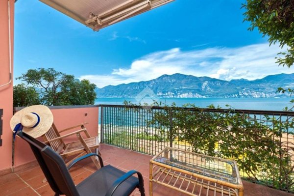 appartamento in vendita a Brenzone sul Garda in zona Castelletto