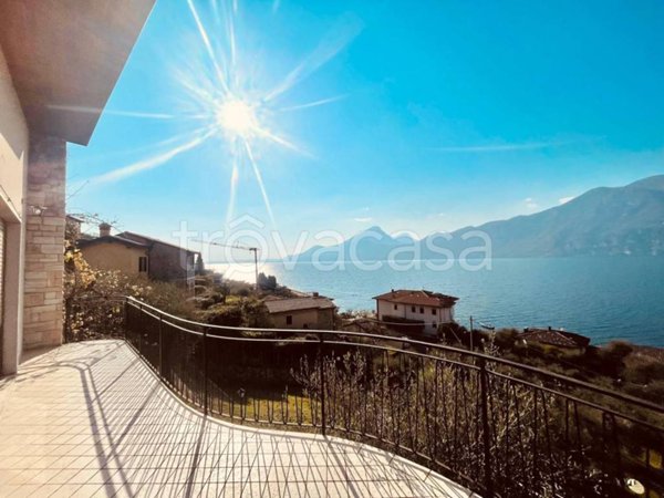 appartamento in vendita a Brenzone sul Garda in zona Castelletto