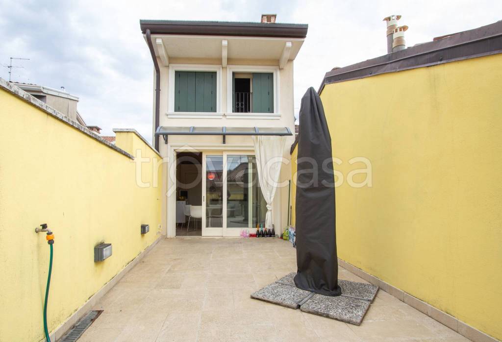 appartamento in vendita a Bussolengo