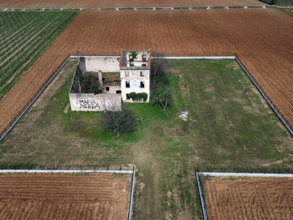 casa indipendente in vendita a Bussolengo