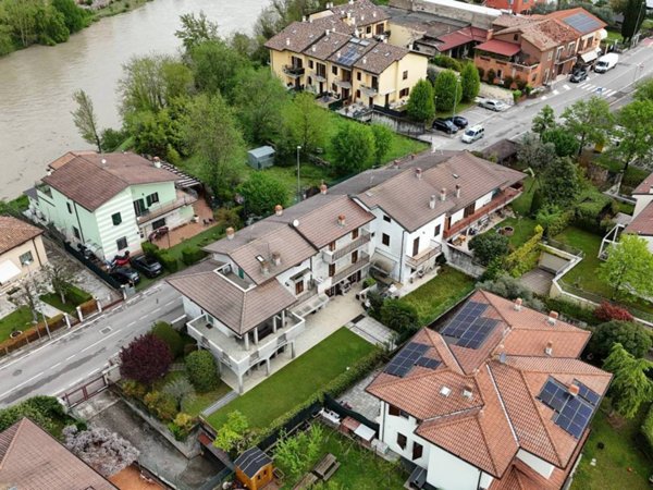 pentavano in vendita a Bussolengo in zona San Vito