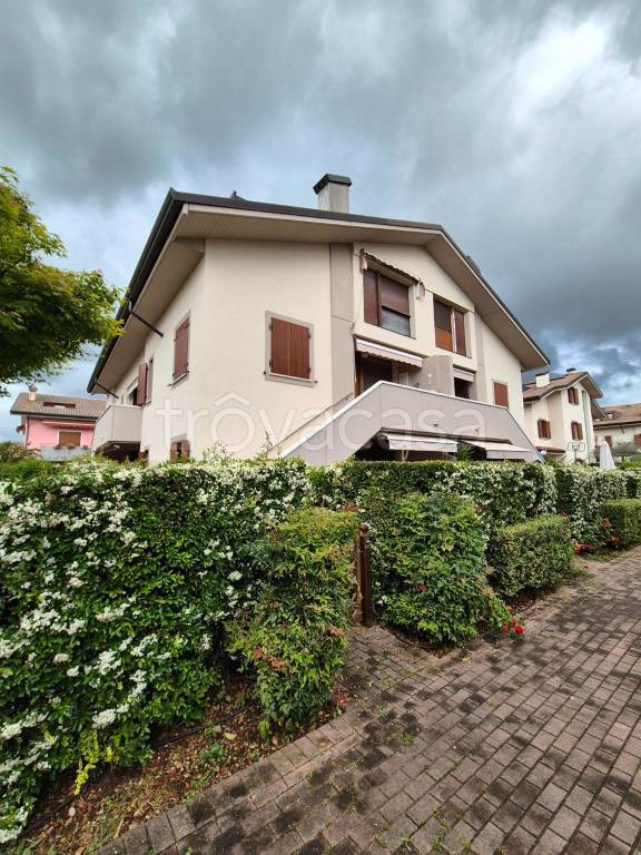 appartamento in vendita a Bussolengo