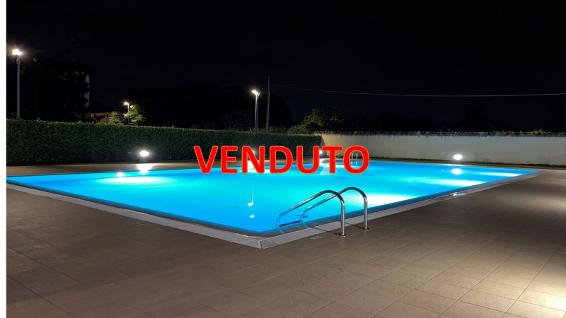 casa indipendente in vendita a Bussolengo