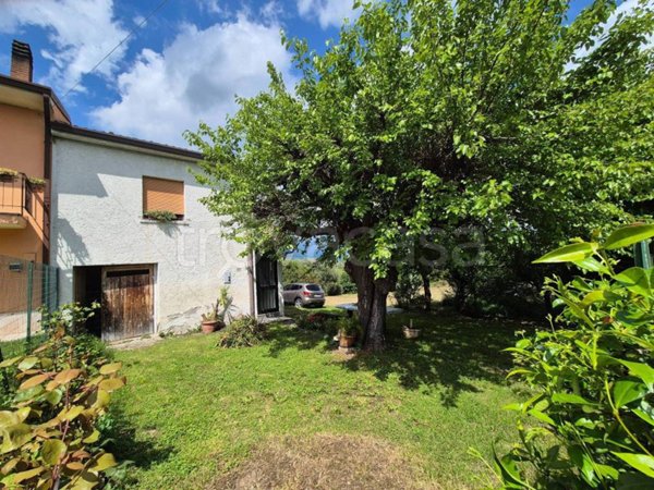 casa indipendente in vendita a Bussolengo