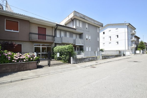 appartamento in vendita a Bussolengo
