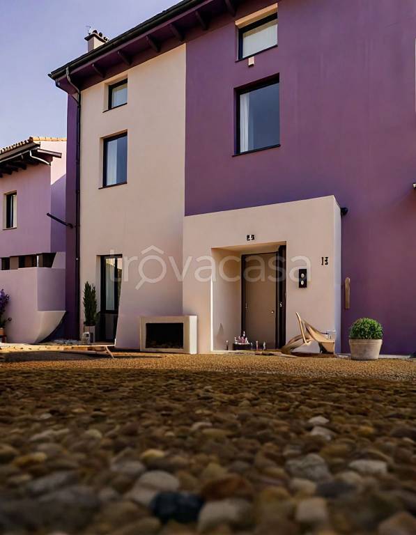 casa indipendente in vendita a Bussolengo in zona San Vito