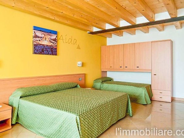 intera palazzina in vendita a Bussolengo