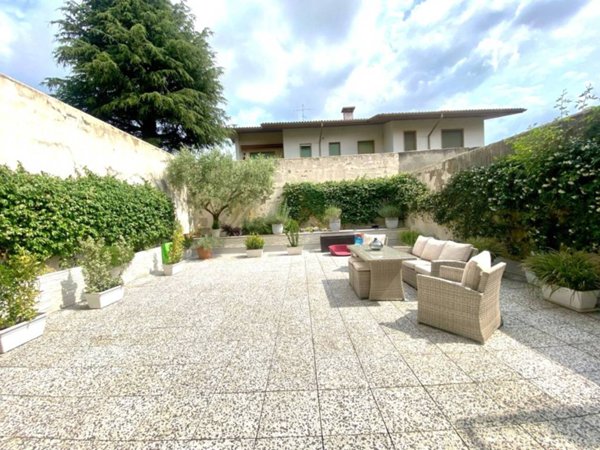 appartamento in vendita a Bussolengo