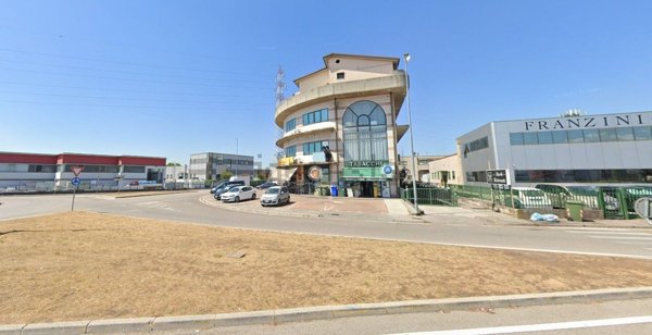 ufficio in vendita a Bussolengo