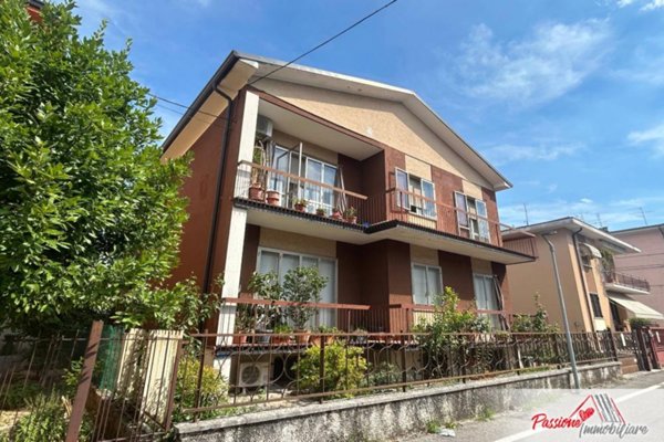 appartamento in vendita a Bussolengo