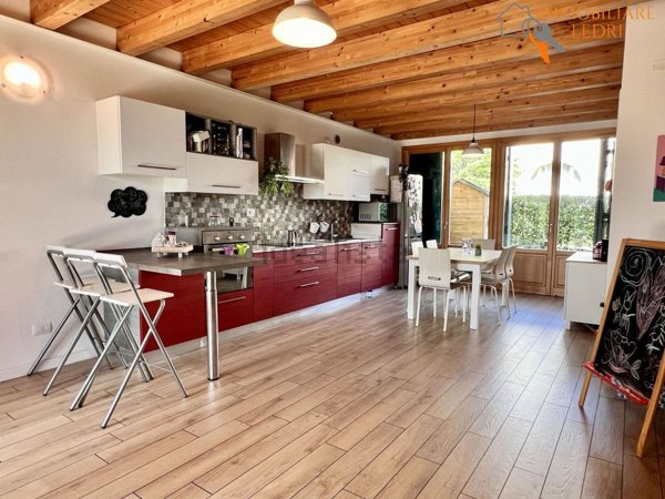 casa indipendente in vendita a Bussolengo