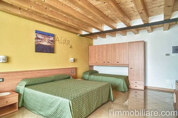 casa indipendente in vendita a Bussolengo