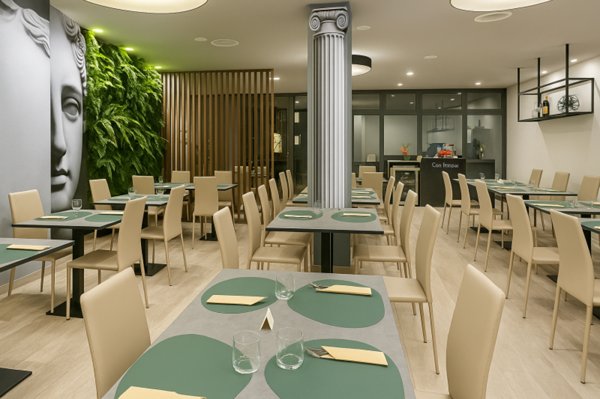 locale commerciale in vendita a Bussolengo