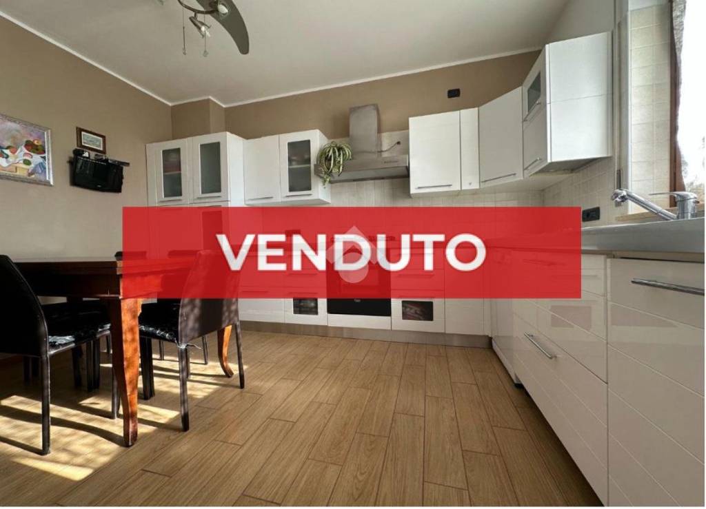 appartamento in vendita a Bussolengo