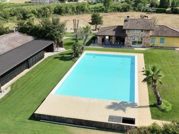 casa indipendente in vendita a Bussolengo