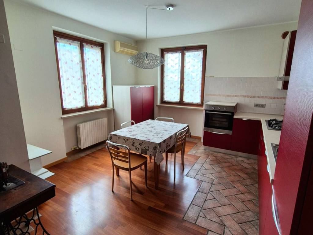 appartamento in vendita a Bussolengo