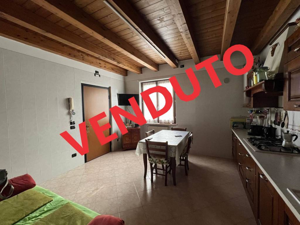 appartamento in vendita a Bussolengo