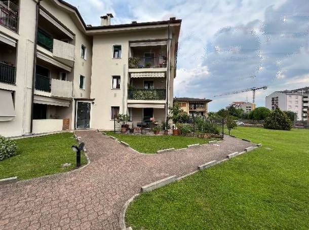 appartamento in vendita a Bussolengo