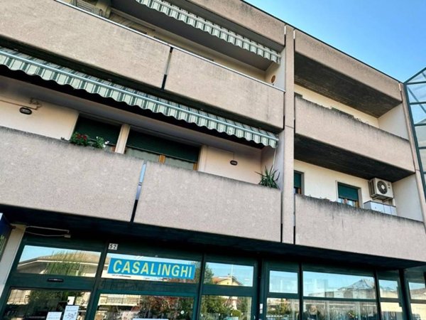 negozio in vendita a Bussolengo