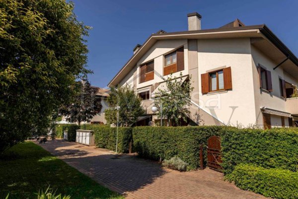 appartamento in vendita a Bussolengo