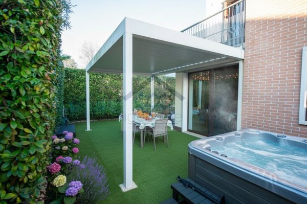 casa indipendente in vendita a Bussolengo