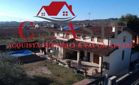 casa indipendente in vendita a Bussolengo