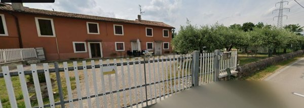 casa indipendente in vendita a Bussolengo