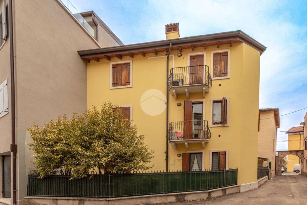 appartamento in vendita a Bussolengo