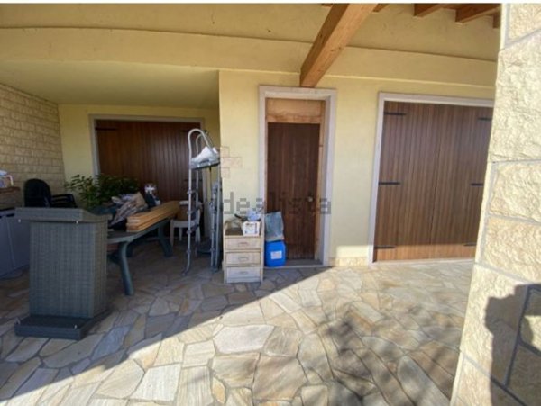 casa indipendente in vendita a Bussolengo