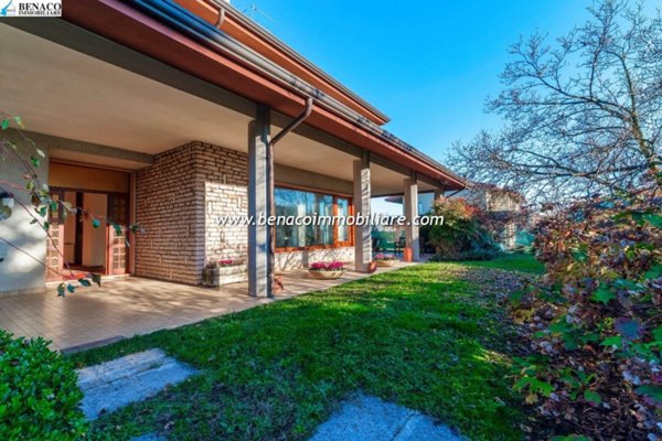 casa indipendente in vendita a Bussolengo