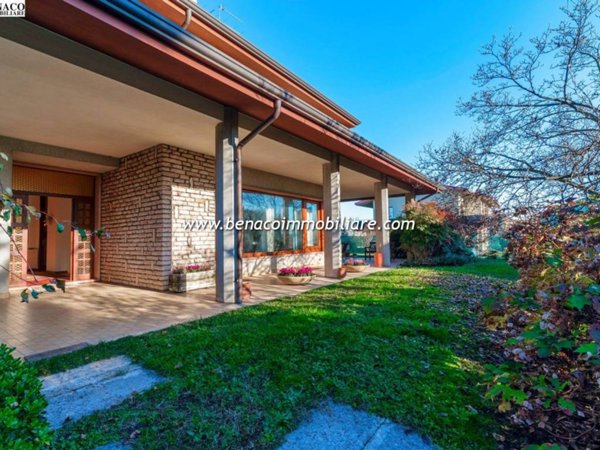 casa indipendente in vendita a Bussolengo