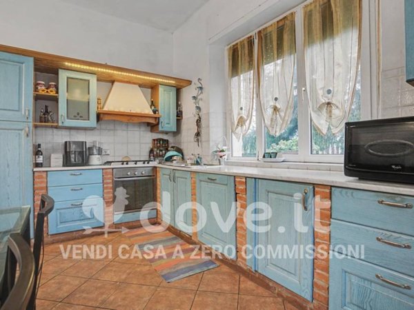casa indipendente in vendita a Bussolengo