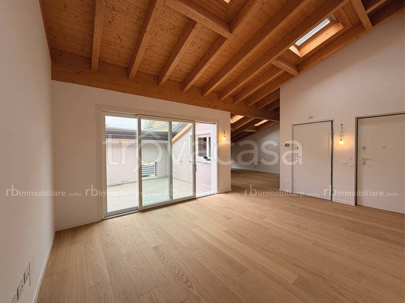 appartamento in vendita a Bussolengo