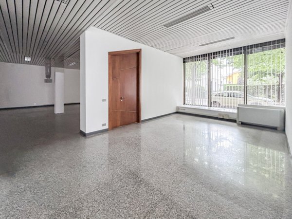 ufficio in vendita a Bussolengo