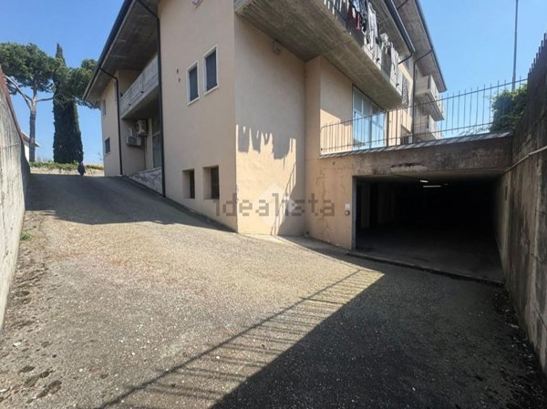 negozio in vendita a Bussolengo