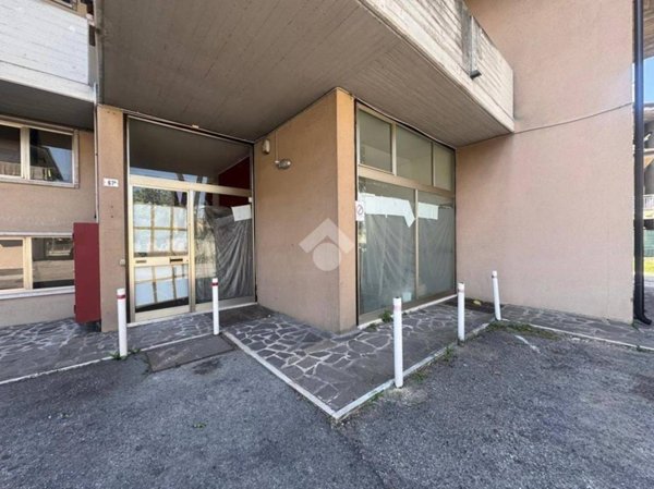 negozio in vendita a Bussolengo