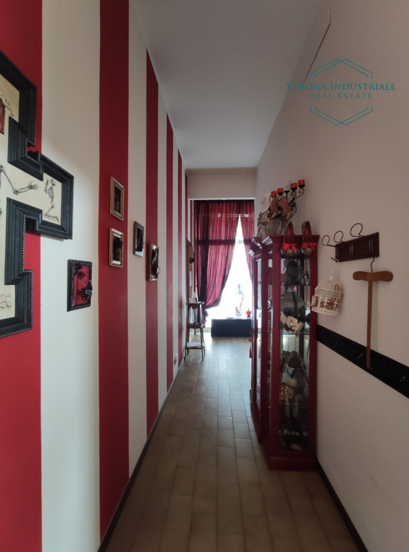 negozio in vendita a Bussolengo