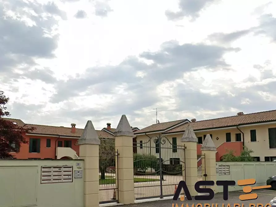appartamento in vendita a Bussolengo
