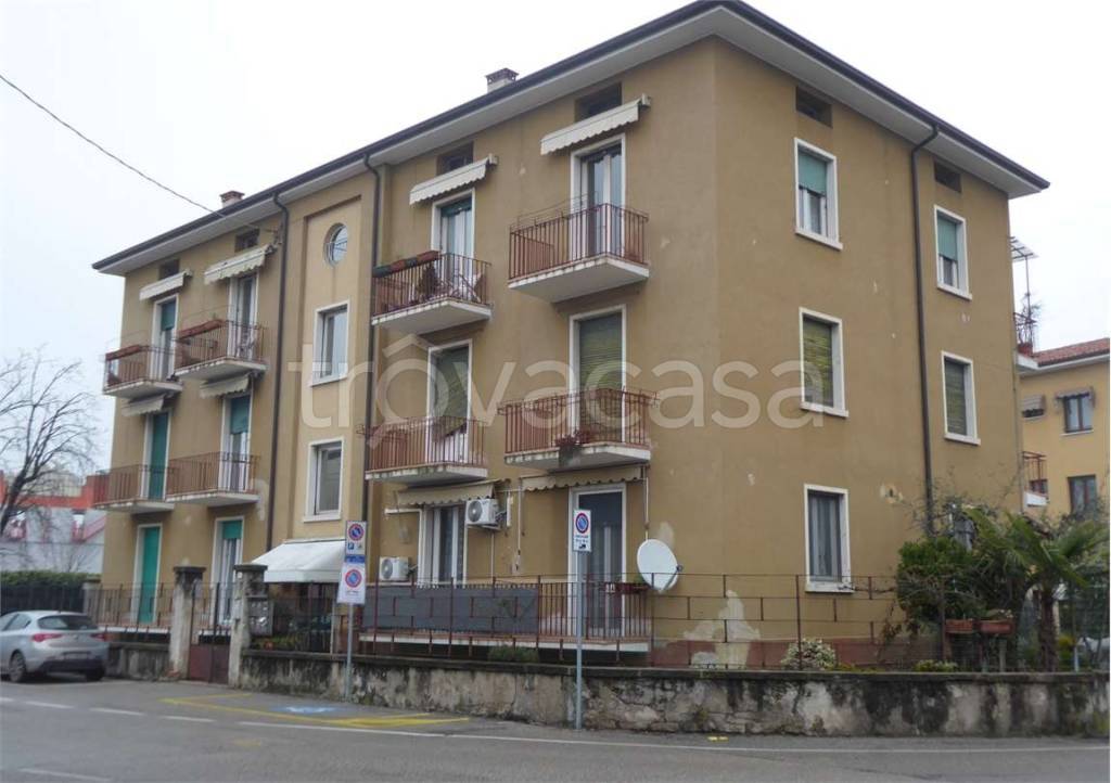 appartamento in vendita a Bussolengo