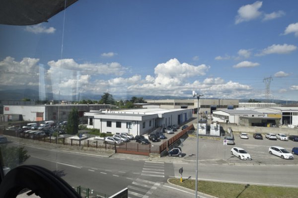 negozio in vendita a Bussolengo