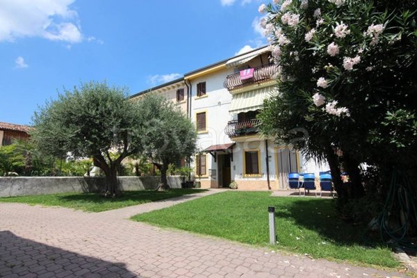appartamento in vendita a Bussolengo in zona San Vito