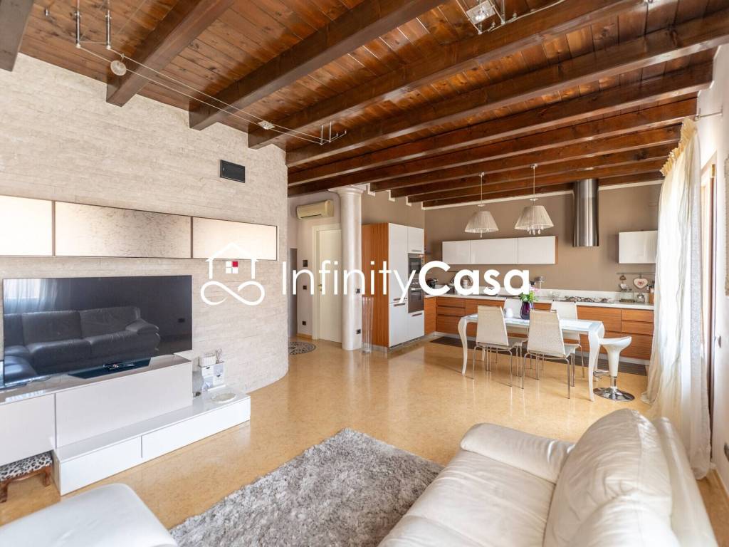 appartamento in vendita a Bussolengo in zona San Vito