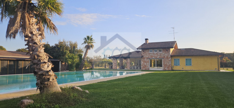 casa indipendente in vendita a Bussolengo in zona San Vito
