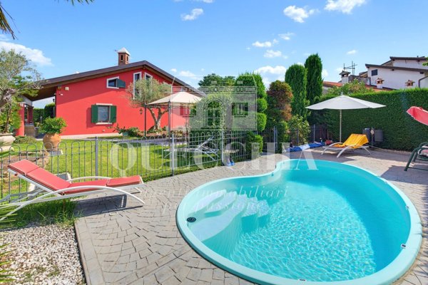 casa indipendente in vendita a Bussolengo in zona San Vito