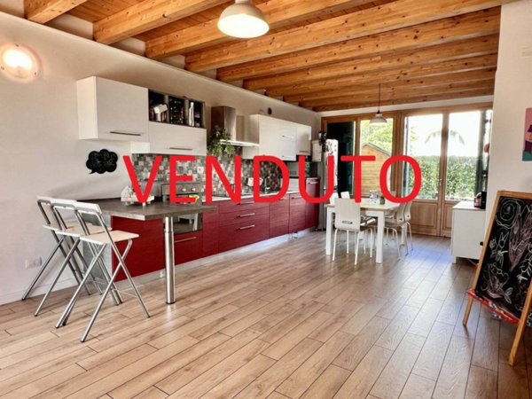 casa indipendente in vendita a Bussolengo in zona San Vito