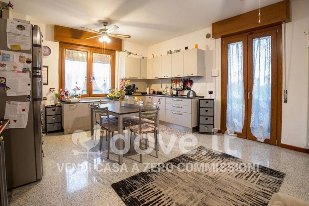 appartamento in vendita a Bussolengo in zona San Vito